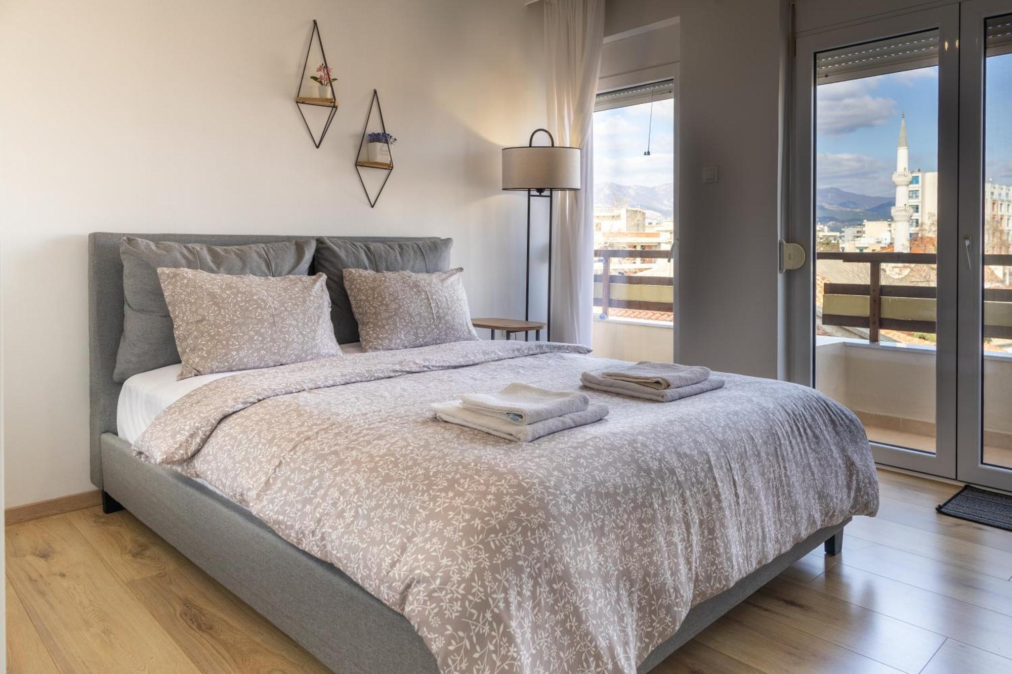 Cozy Studio In The Heart Of City Comotini Exterior foto